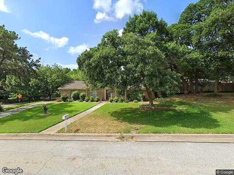 Donna, BEDFORD, TX 76022