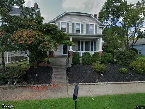 Easton, BETHLEHEM, PA 18017