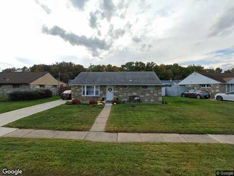 Green, BRISTOL, PA 19007