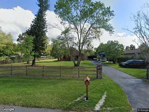17Th, DAVIE, FL 33325