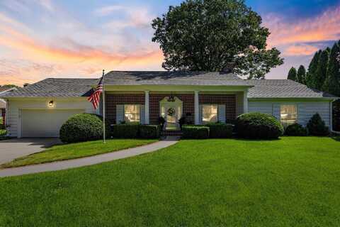 1065 Prospect Boulevard, Waterloo, IA 50701