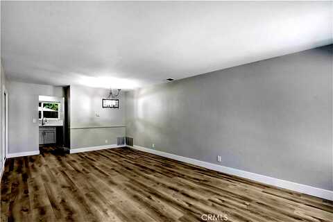 Clair, BANNING, CA 92220