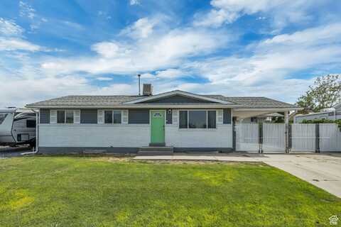 7427 W CENTENNIAL S, Magna, UT 84044