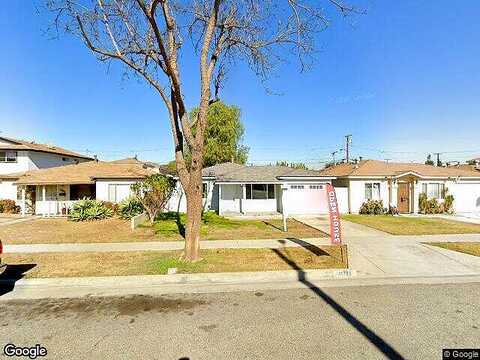 209Th, LAKEWOOD, CA 90715