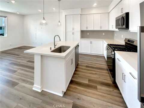 Momentum, RANCHO CUCAMONGA, CA 91730