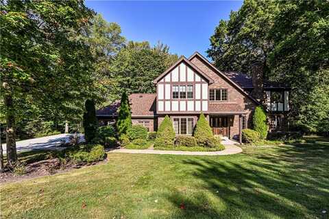 317 Satinwood Drive, Hempfield Twp, PA 15601