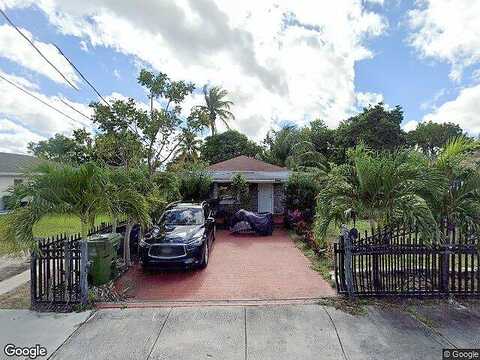 6Th, HALLANDALE BEACH, FL 33009