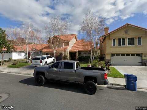 Woodside, SANTA CLARITA, CA 91390