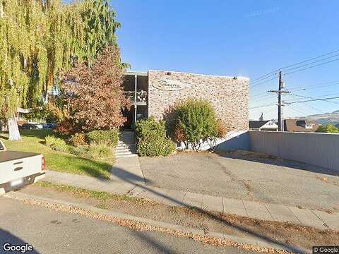 Pennsylvania Ave, Wenatchee, WA 98801