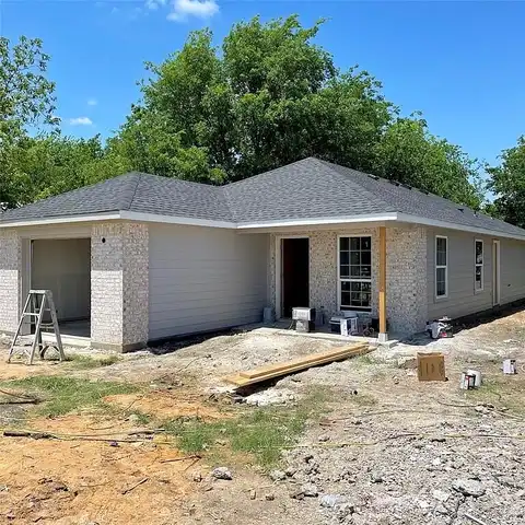 South, ITASCA, TX 76055