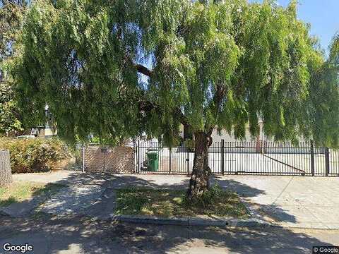 16Th, OAKLAND, CA 94601
