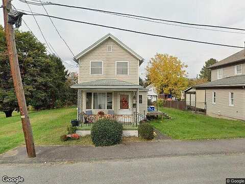 Harriet, THROOP, PA 18512