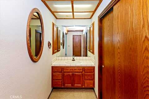 Sugar Pines, ANGELUS OAKS, CA 92305