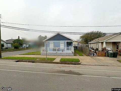 41St Rear St, Galveston, TX 77550