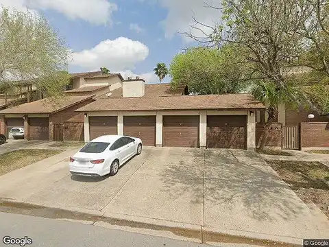 Poinciana Dr, Brownsville, TX 78521