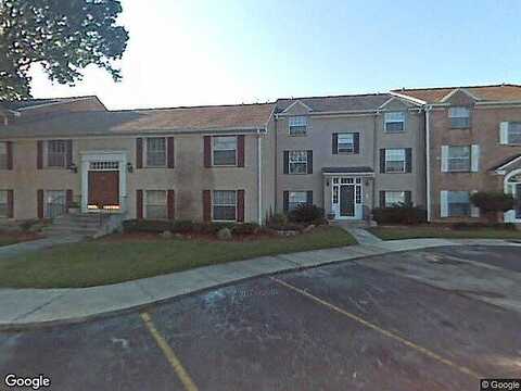 Plaza Gate Ln S, Jacksonville, FL 32217