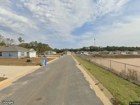 Firefly Dr, Milton, FL 32583