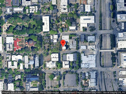 Nw 18Th Ave, Portland, OR 97209