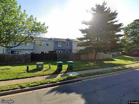 Oak Hollow Ct, MANASSAS, VA 20110