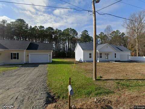 Huntsman Way, MONTROSS, VA 22520