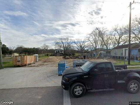 3Rd St, Rosenberg, TX 77471
