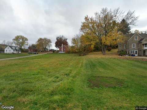 Maratta Rd, Aliquippa, PA 15001