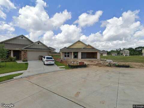 Lafayette Court, Dickinson, TX 77591