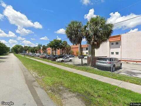 Stirling Rd, Davie, FL 33024