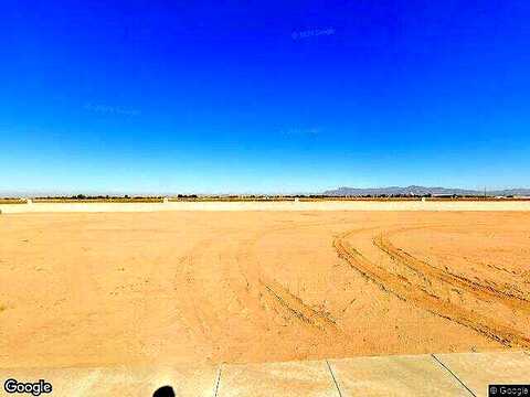 E Lucky Horseshoe Ln, San Tan Valley, AZ 85140