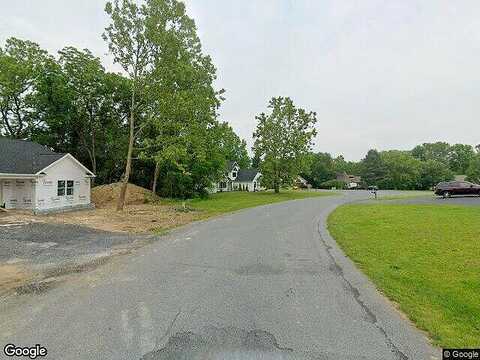 Buckingham Dr, CHAMBERSBURG, PA 17201
