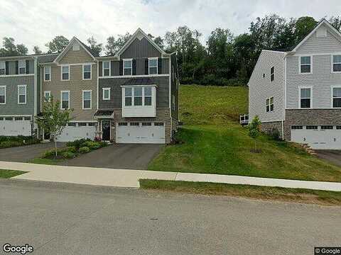 Greenwood Dr, Strabane, PA 15317