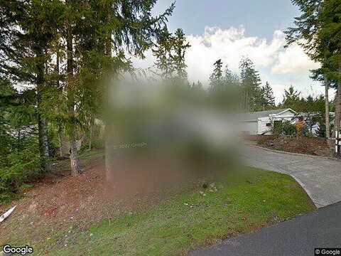 E N Bay Pl, Allyn, WA 98524