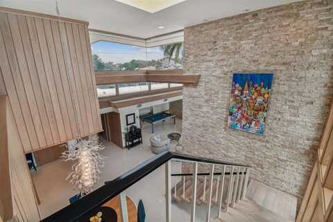 Brightwaters, SAINT PETERSBURG, FL 33704