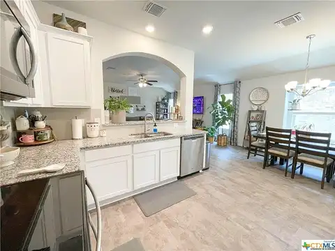 Lavaca, BELTON, TX 76513