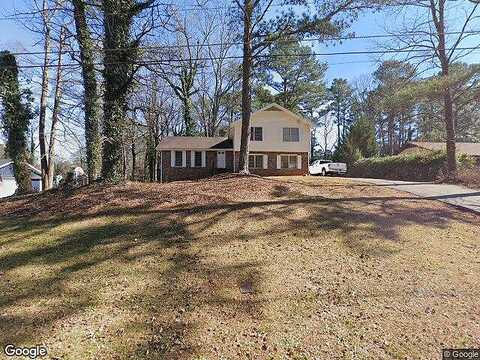 Lisa, LILBURN, GA 30047