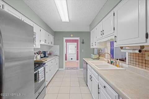Cody, SATSUMA, FL 32189