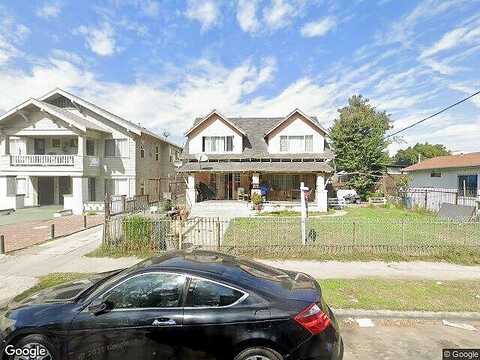51St, LOS ANGELES, CA 90037