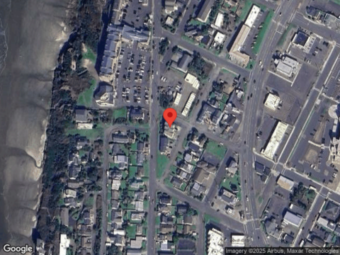 Sw 7Th St, Newport, OR 97365