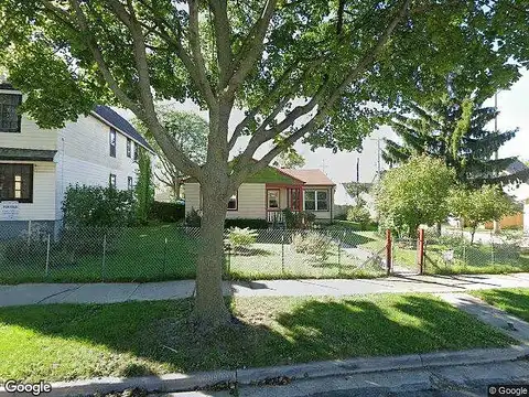 26Th, MILWAUKEE, WI 53205