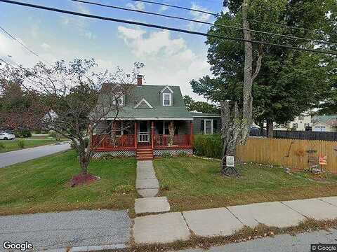 Maple, CLAREMONT, NH 03743