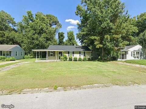Oak, JACKSONVILLE, NC 28540