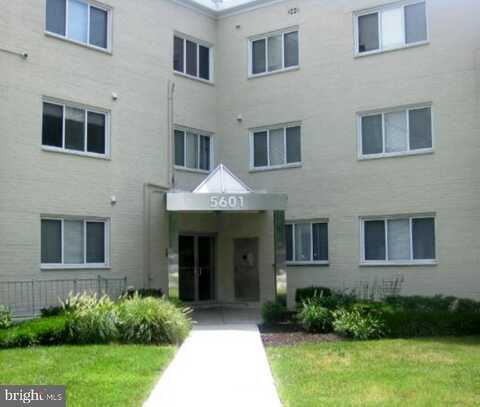 Parker House Terrace, Hyattsville, MD 20782