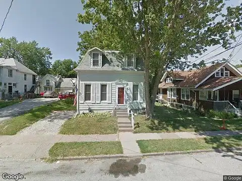 Pleasant, DAVENPORT, IA 52803