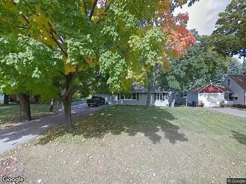 Oakwood, ANOKA, MN 55303