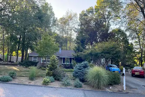 Spear, OAKLAND, NJ 07436