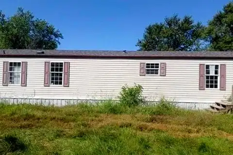 South, MACKSBURG, IA 50155