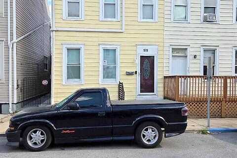 Princess, YORK, PA 17401