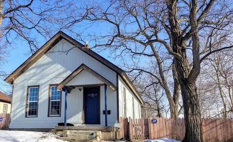 Russell, SAINT PAUL, MN 55106