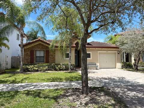 5Th, HOMESTEAD, FL 33033
