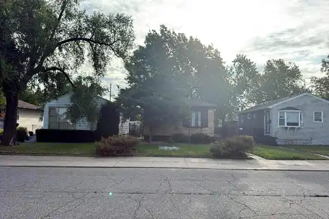 Taft, GARY, IN 46404